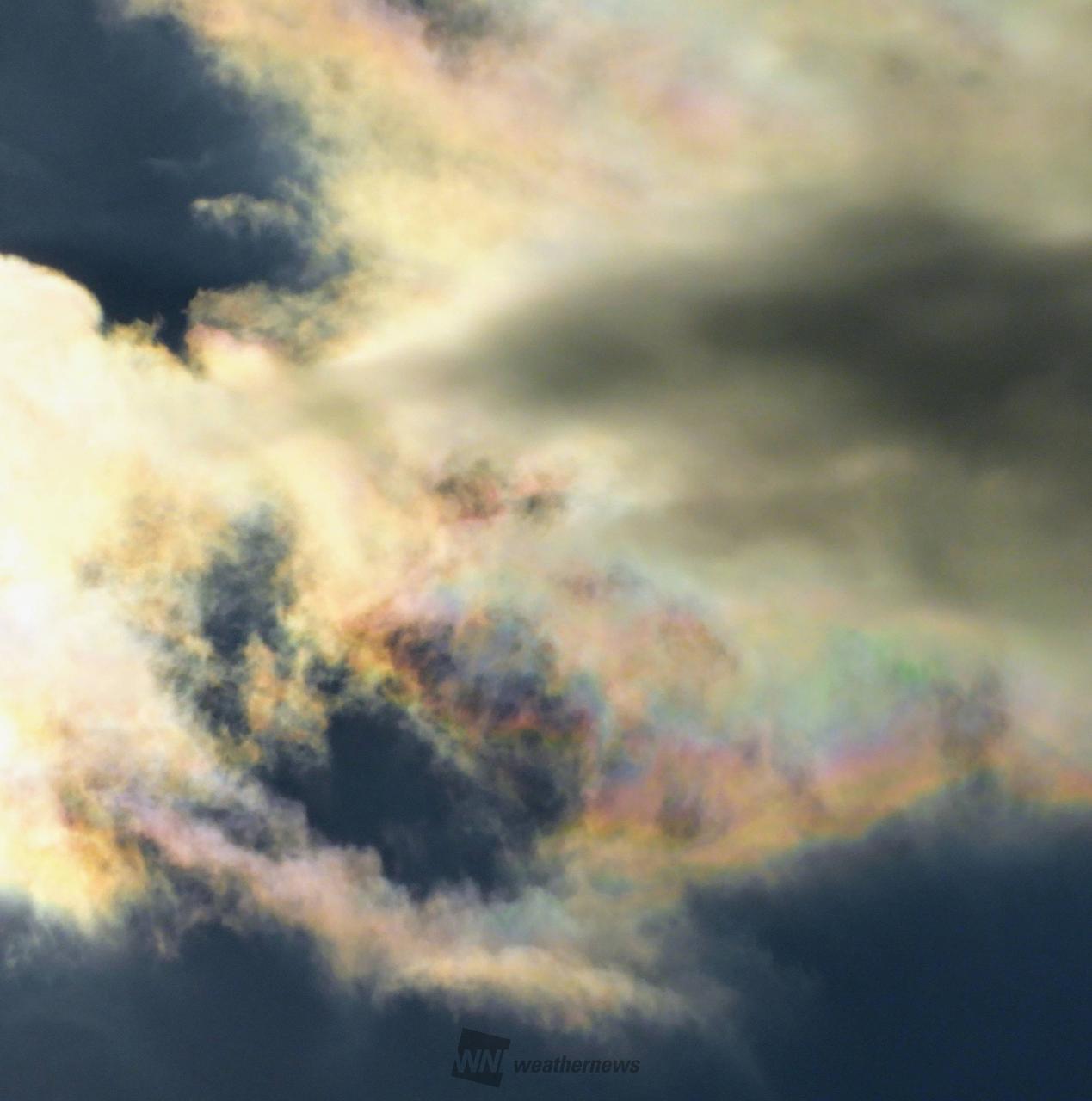 七色に染まる雲 注目の空の写真 ウェザーニュース