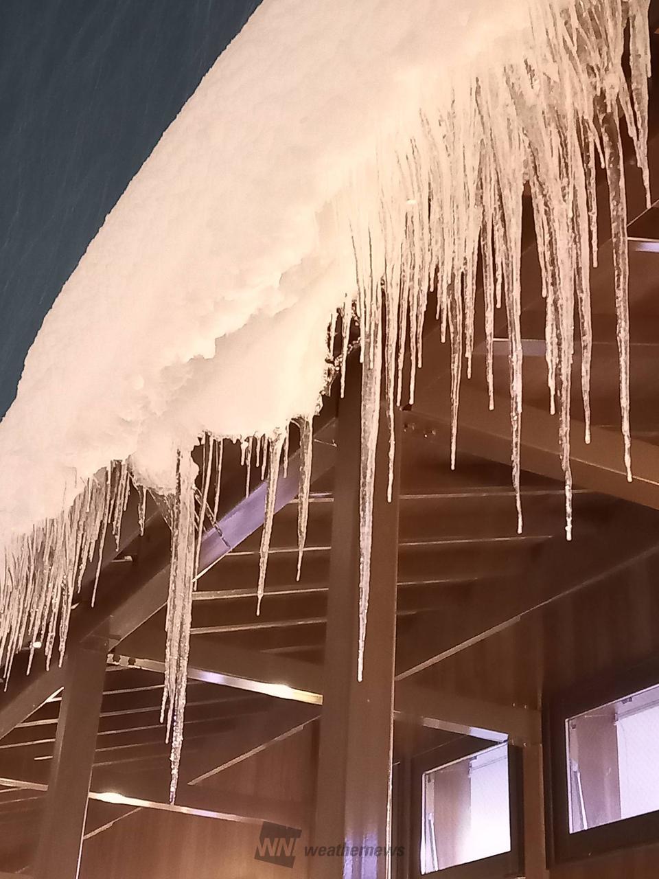 つららリポート🥶 注目の空の写真 ウェザーニュース
