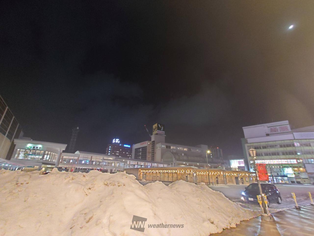 秋田駅前気温0度、弱い西風。 雪は降った | 秋田県秋田市 | -ナマハゲ | ウェザーニュース