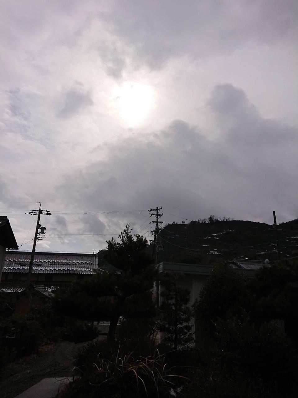 曇り空が中心で時折雪がちらついたり、少し | 岐阜県揖斐郡池田町