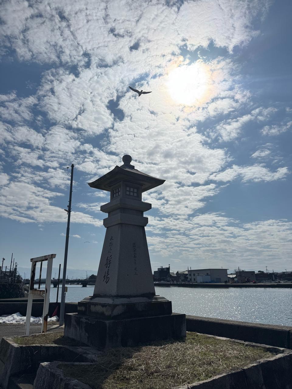 雲のすきまに青空 注目の空の写真 ウェザーニュース