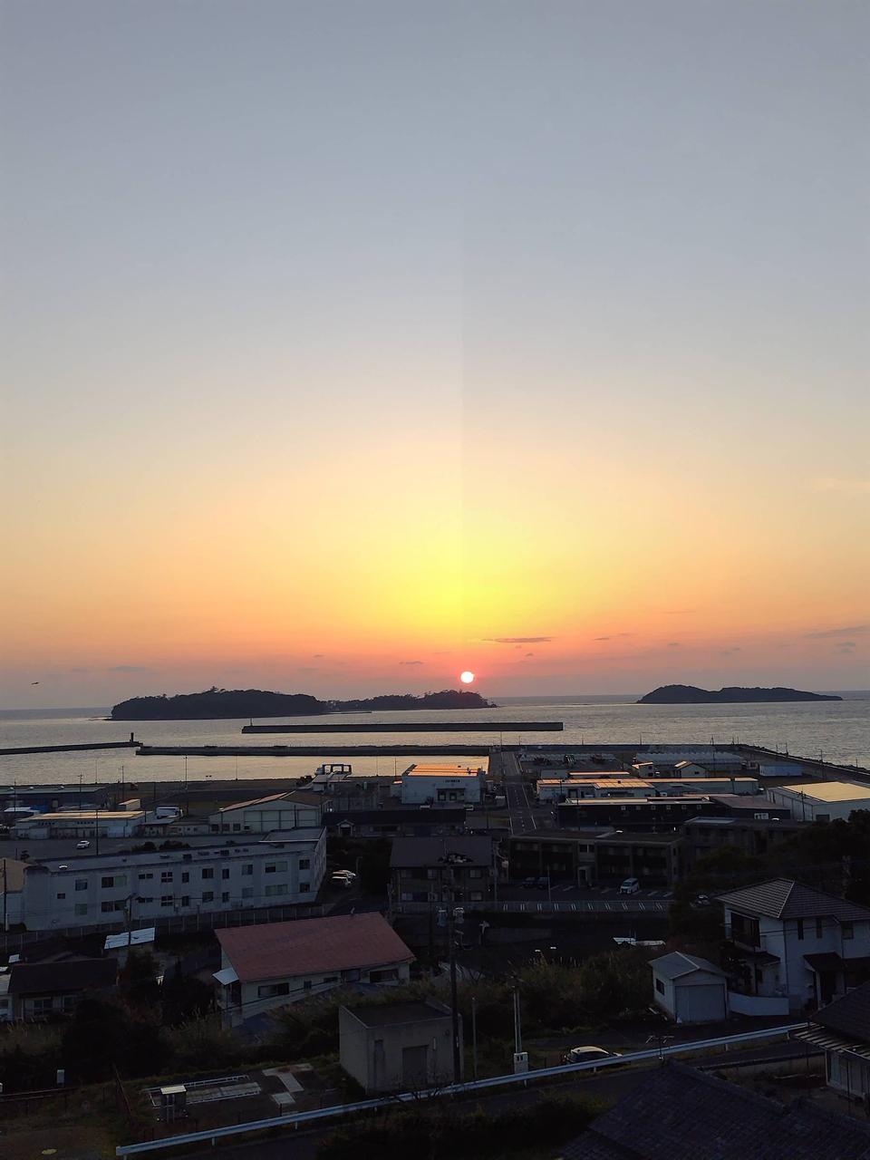7” 北見和夫 別離の街 / 夕焼け三度笠 EB286 KING /00080 夕日・夕焼け🌇 注目の空の写真 ウェザーニュース