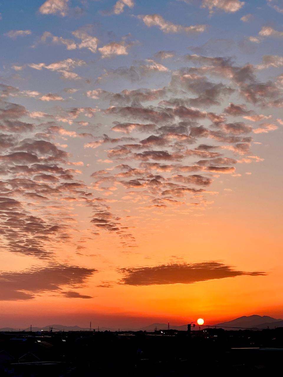 夕日・夕焼け🌇 注目の空の写真 ウェザーニュース