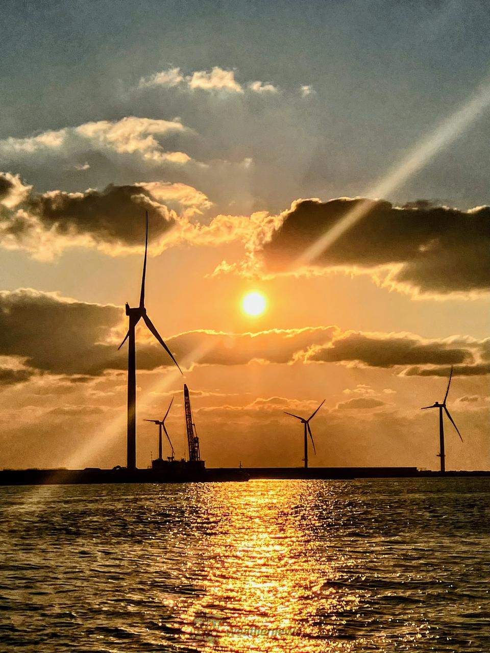 眩しい夕焼け 注目の空の写真 ウェザーニュース