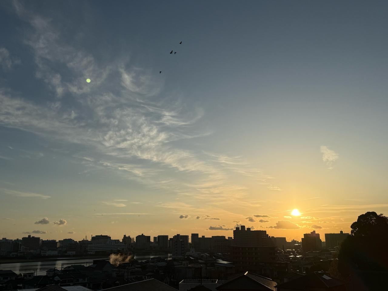 朝日登場 注目の空の写真 ウェザーニュース
