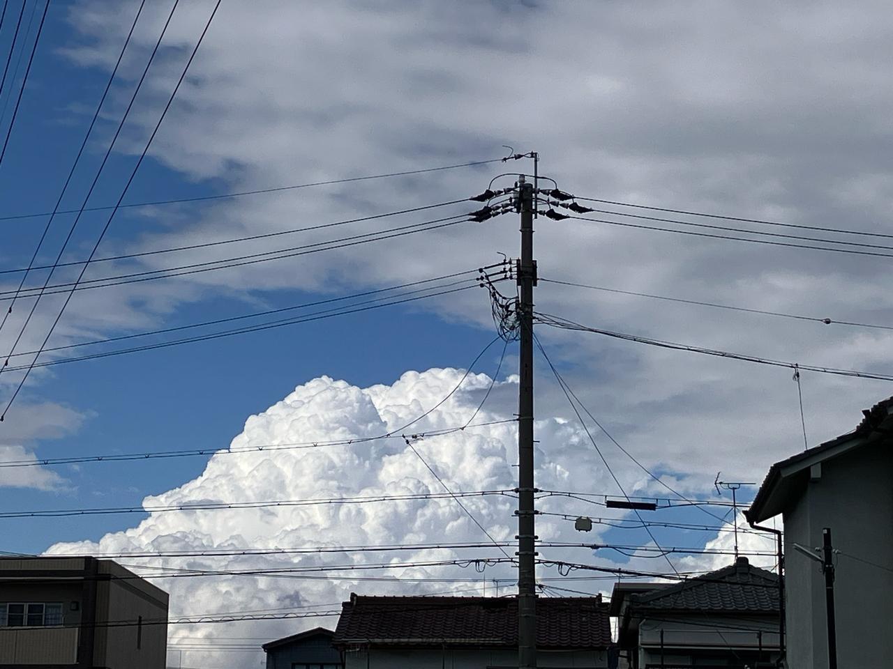 夏のような怪しい雲 注目の空の写真 ウェザーニュース