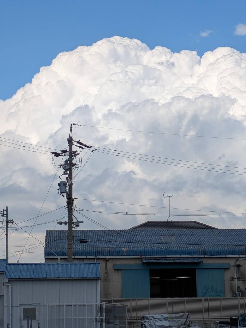 夏のような怪しい雲 注目の空の写真 ウェザーニュース