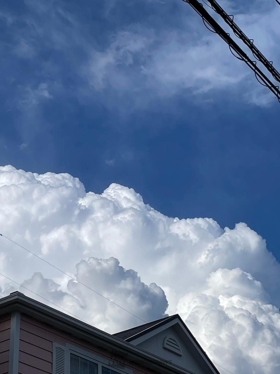夏のような怪しい雲 注目の空の写真 ウェザーニュース