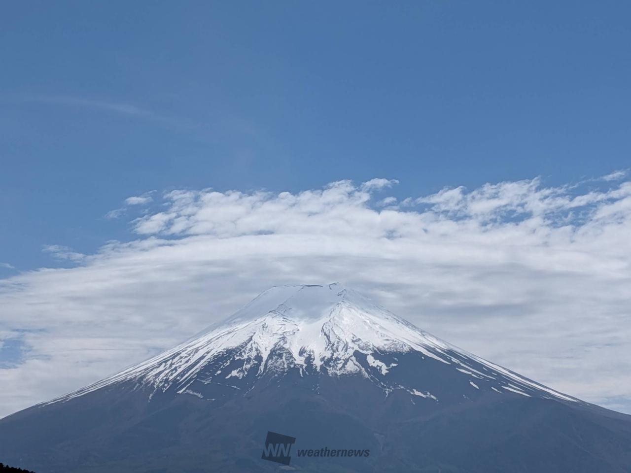 富士山に笠雲やレンズ雲 注目の空の写真 ウェザーニュース