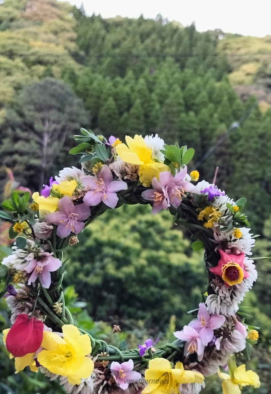 カラフル花冠 注目の空の写真 ウェザーニュース