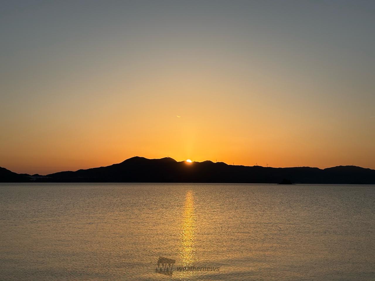 日曜日の夕焼け 注目の空の写真 ウェザーニュース
