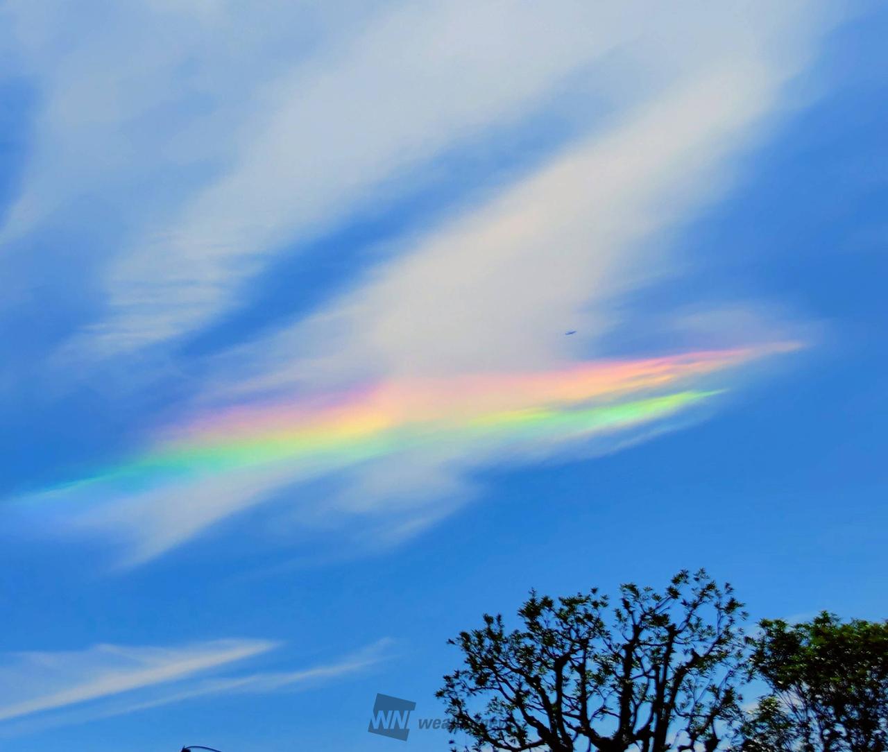 真っ直ぐな虹！？ 注目の空の写真 ウェザーニュース