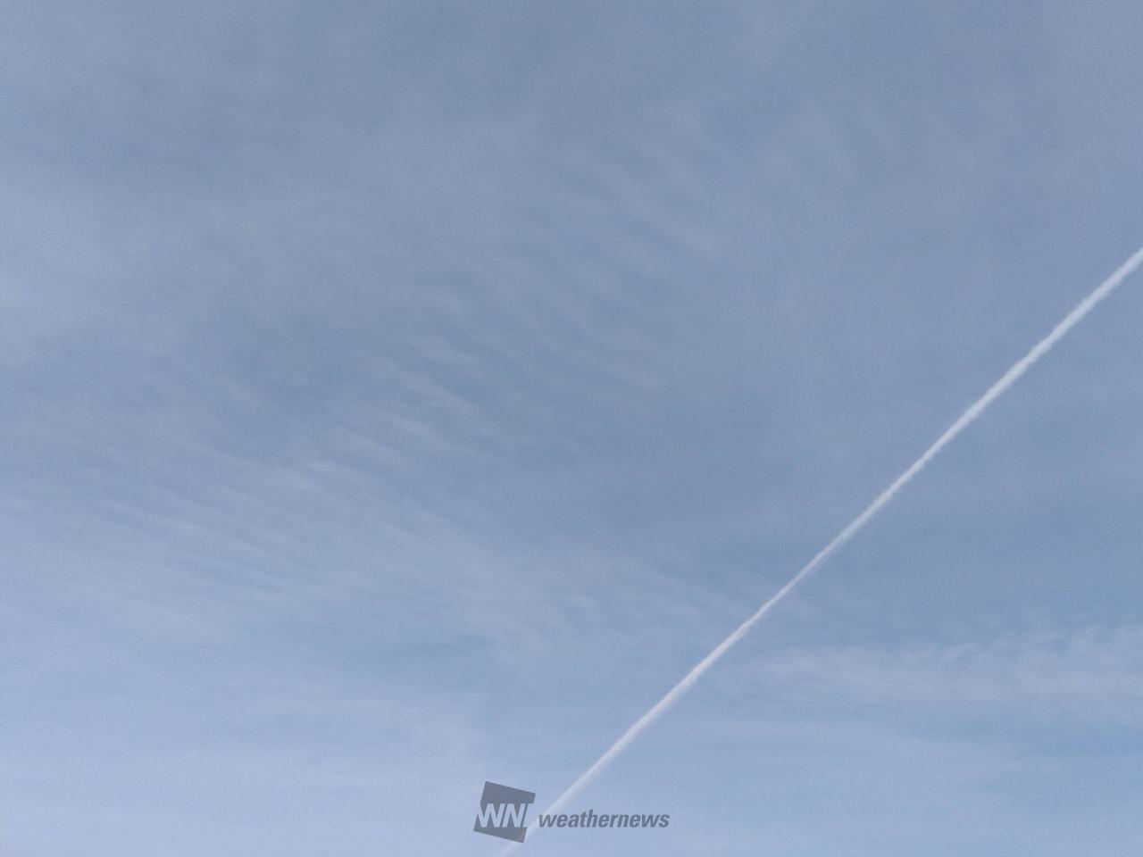 飛行機雲✈️ 注目の空の写真 ウェザーニュース
