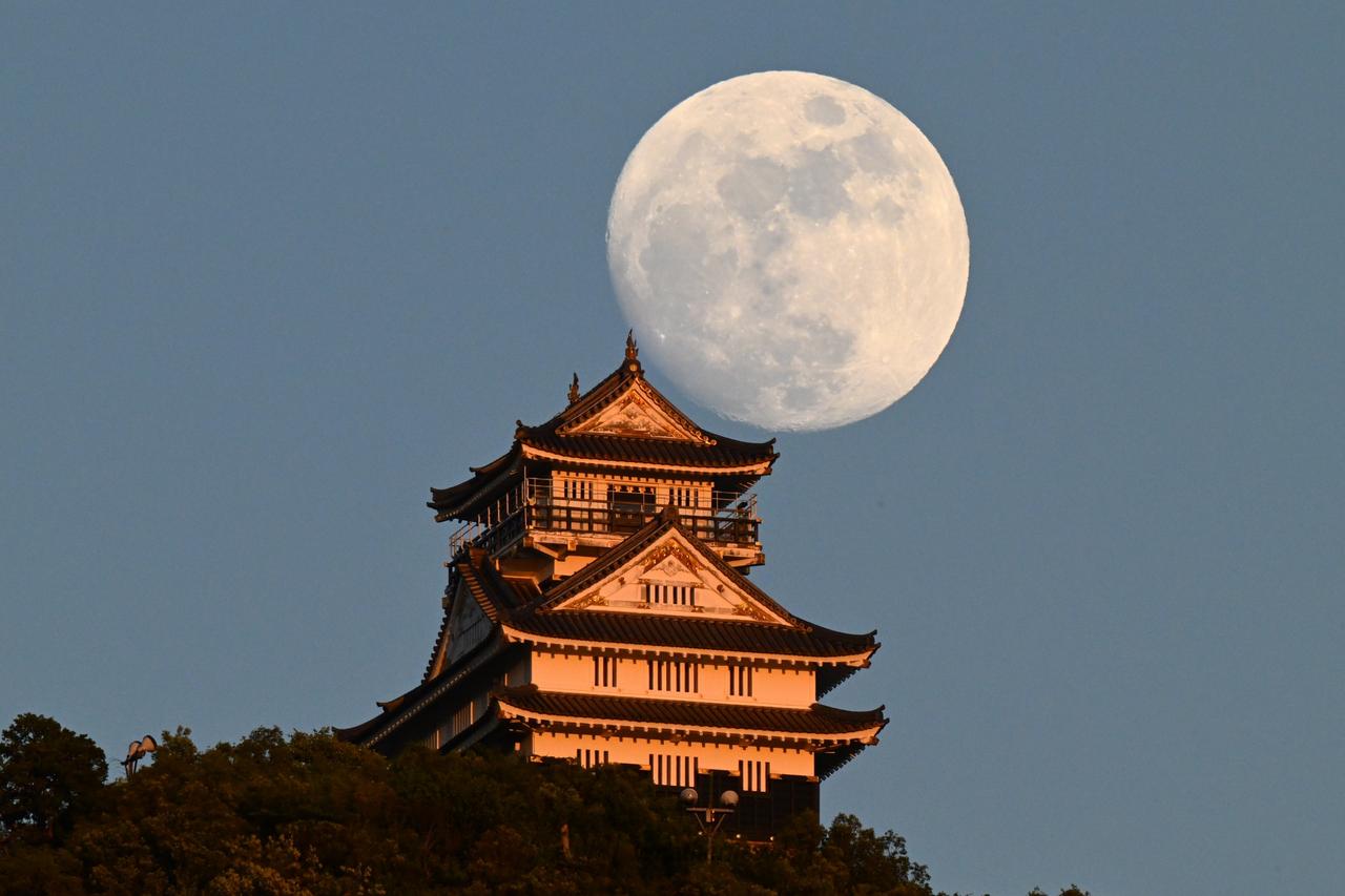 ふっくらムーン🌔 注目の空の写真 ウェザーニュース