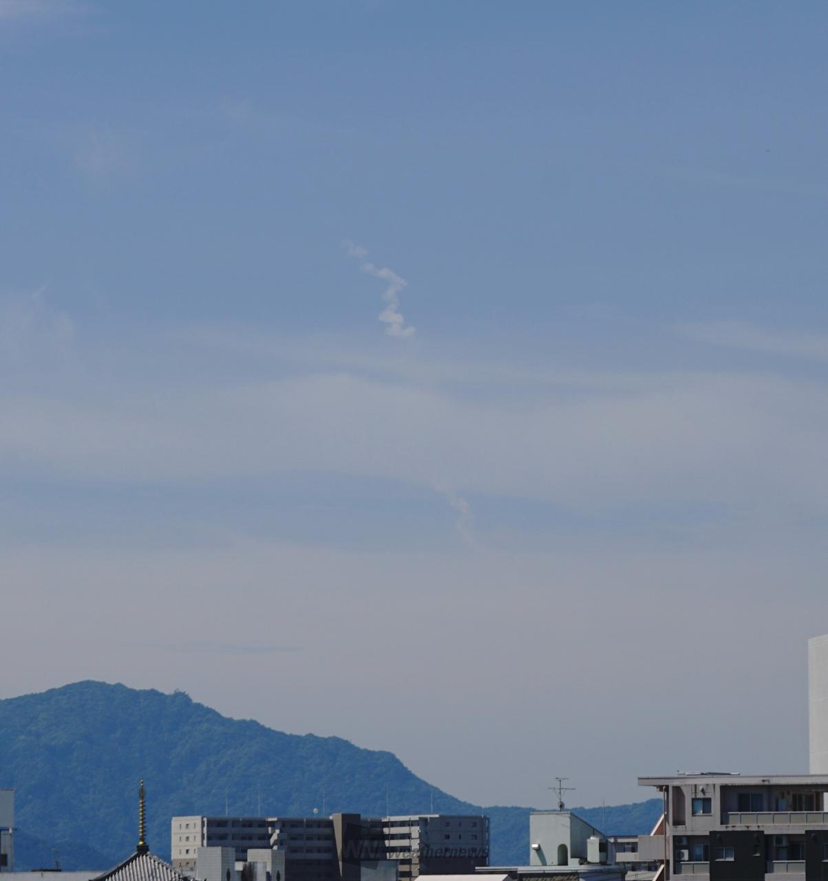 補助ブースターが無いと、やはりロケット雲 | 宮崎県宮崎市 | 宮崎県