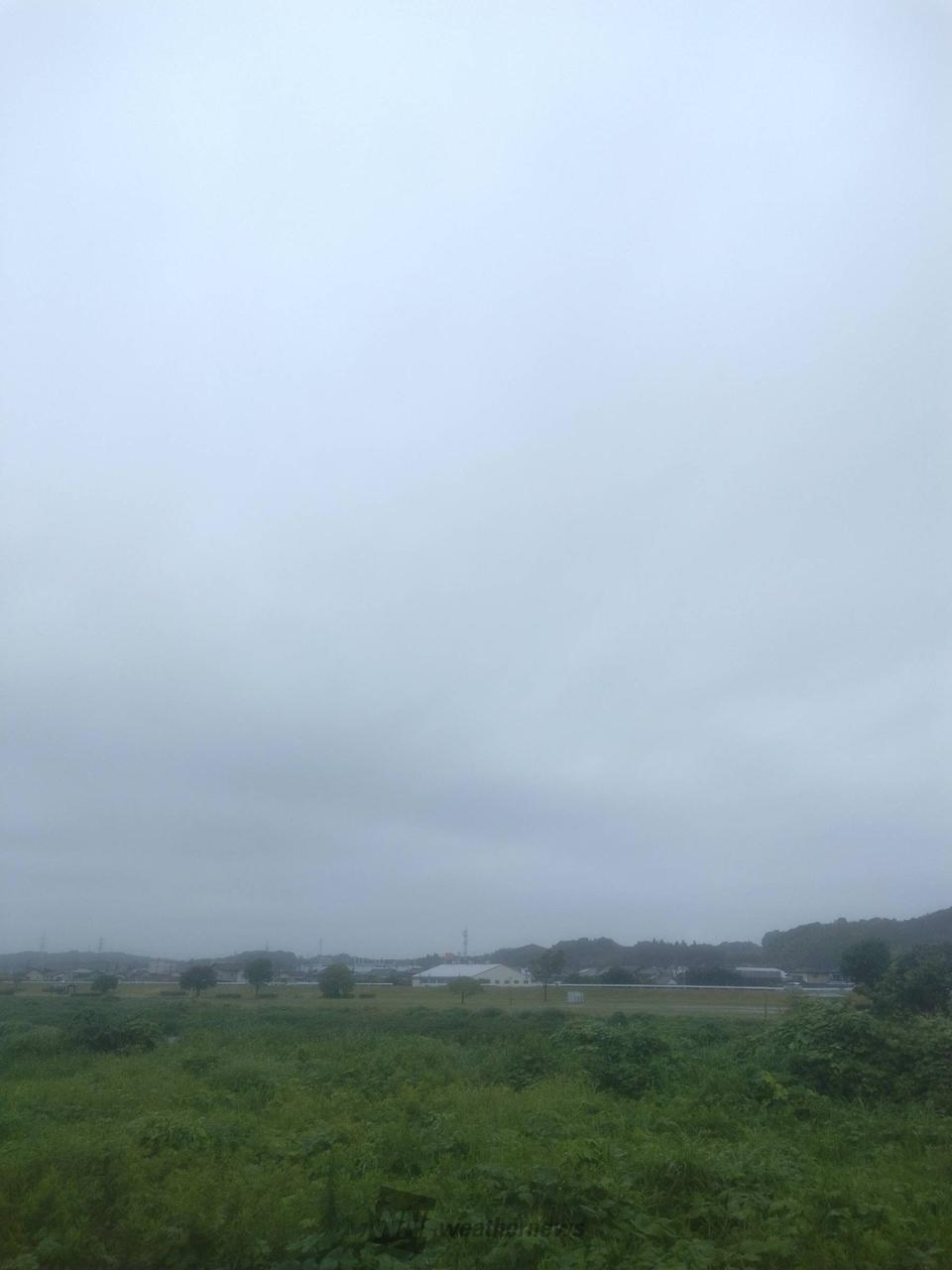 6月25日16：04頃の空 空全体に薄い | 静岡県周智郡森町 | ウッチャ