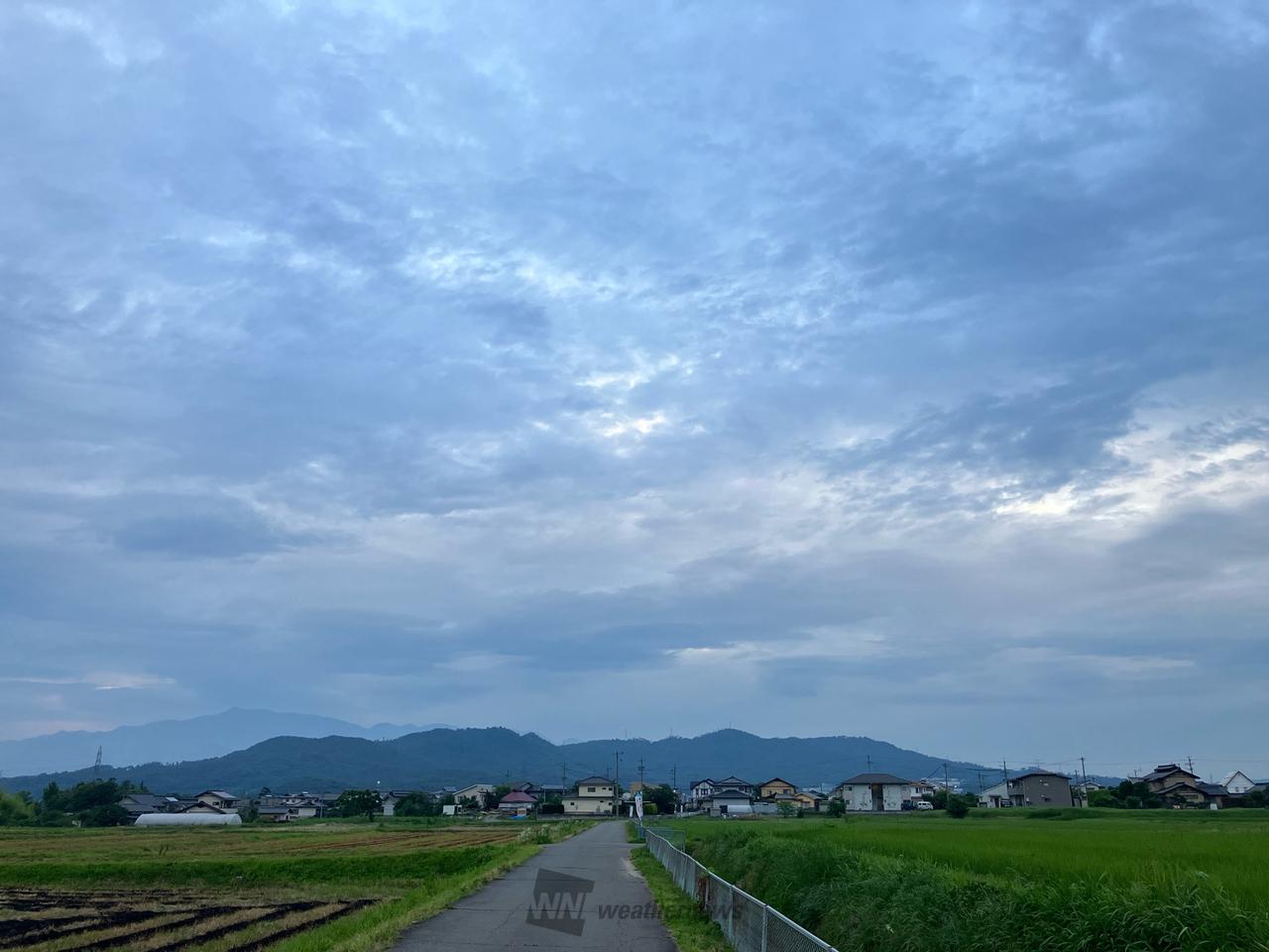 おはようございます...