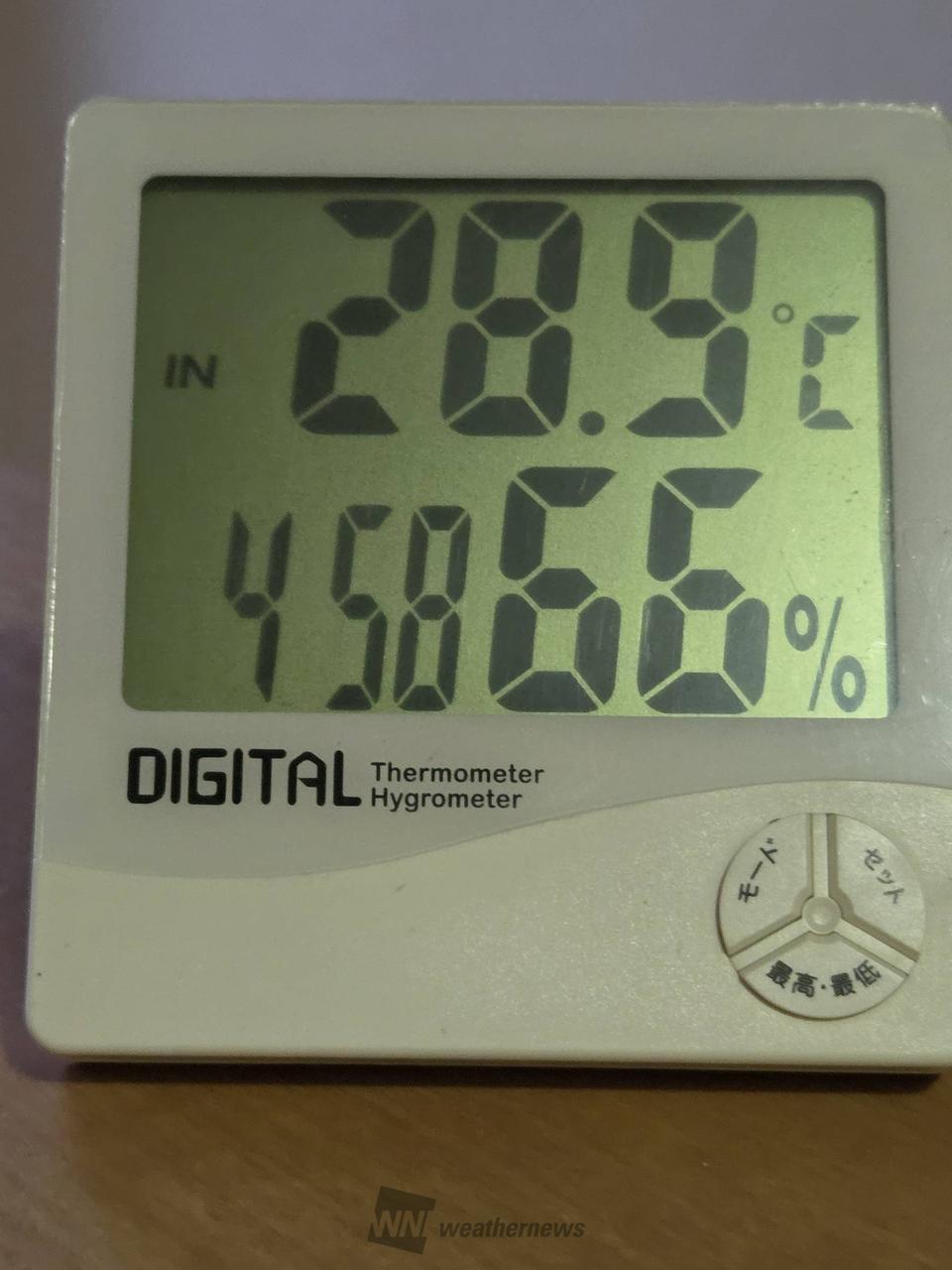 今朝、5時前の2階...