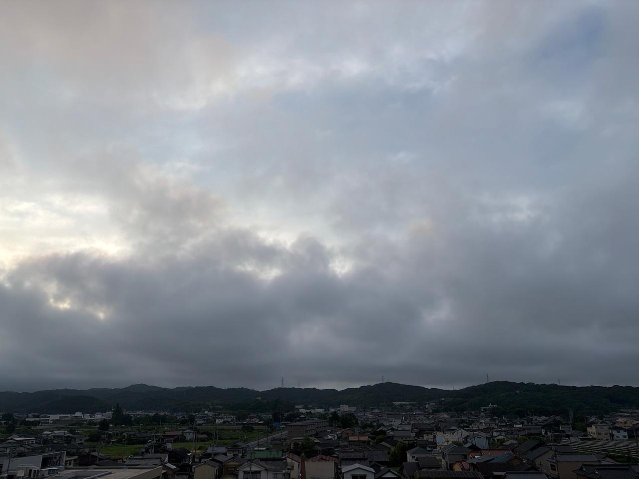 おはようございます...