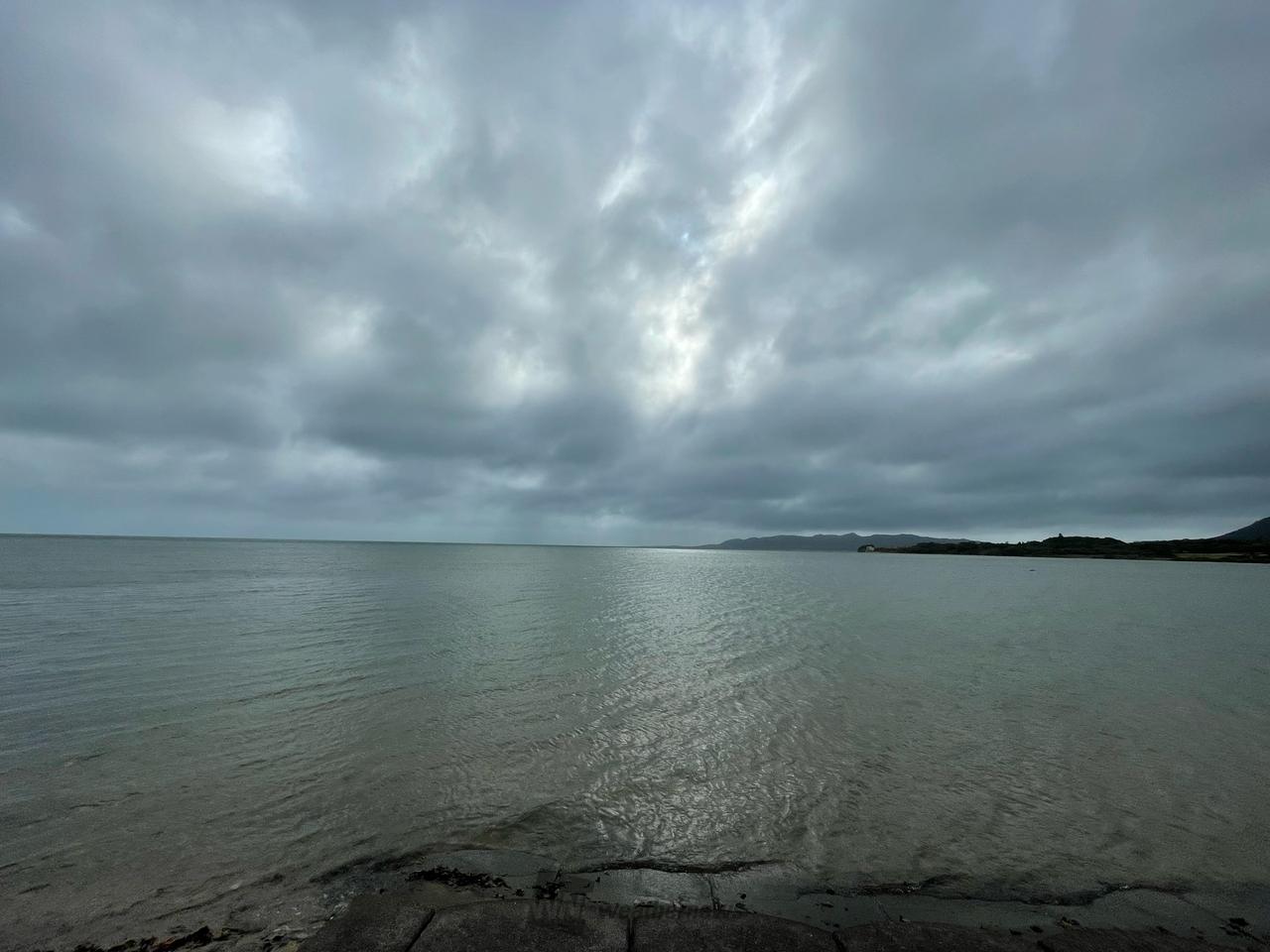 雲が増えて来ました☁⸒⸒☁⸒⸒🙄 名蔵 | 沖縄県石垣市 | みうみく