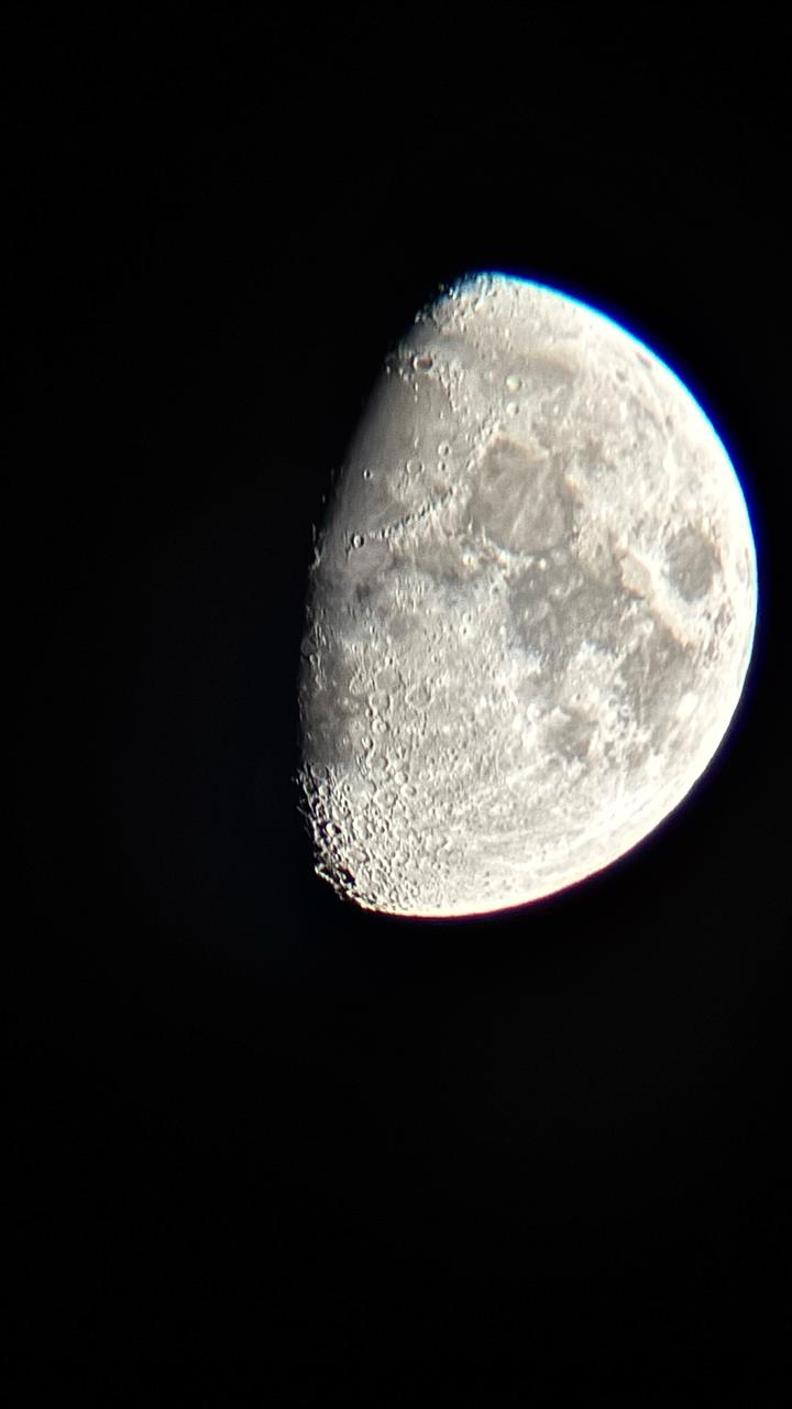 月齢8.7 鏡面率70%の 十日夜🌔 | 兵庫県明石市 | 撤 | ウェザーニュース