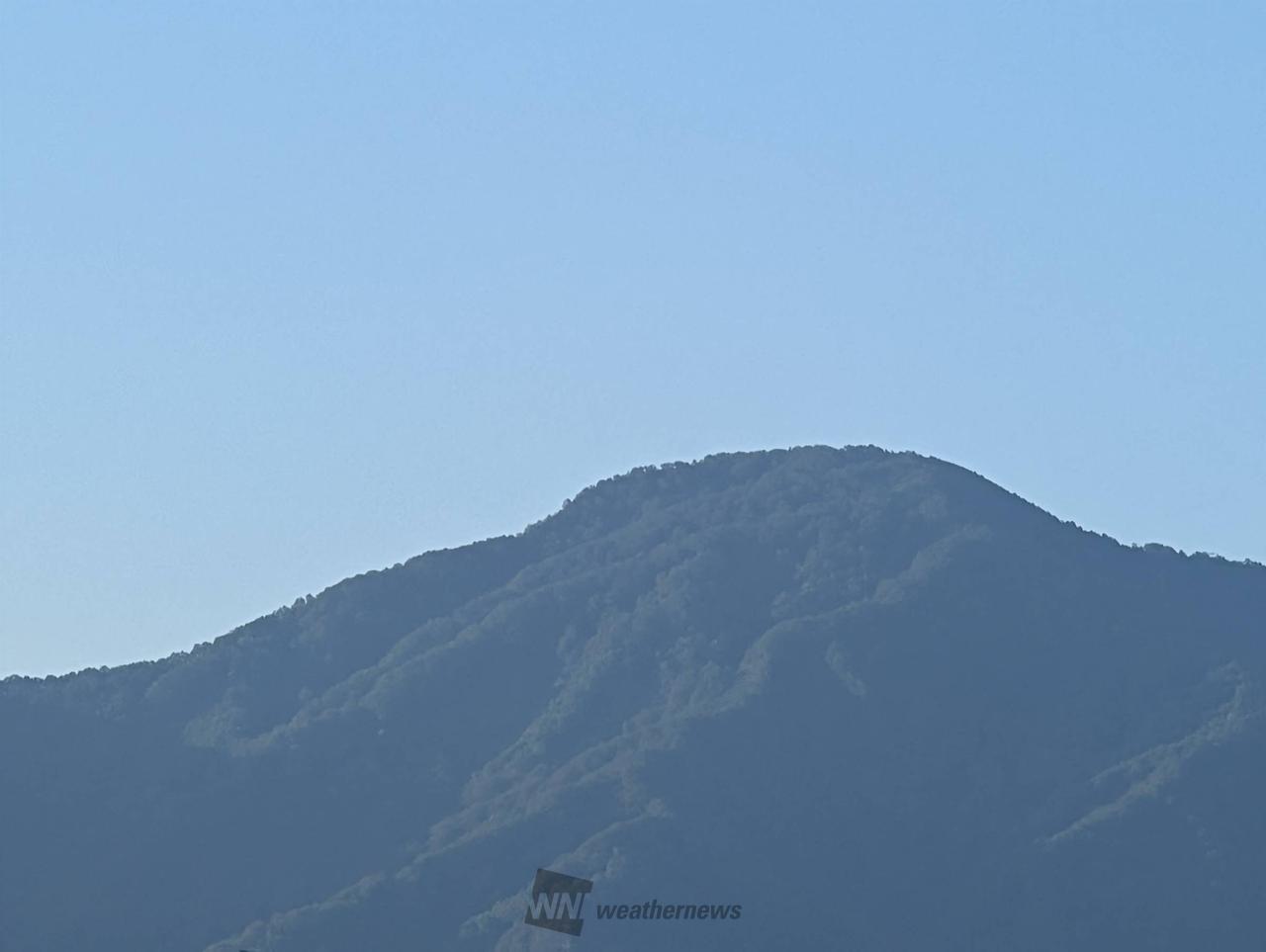 🌄うすく霞んだ青空...