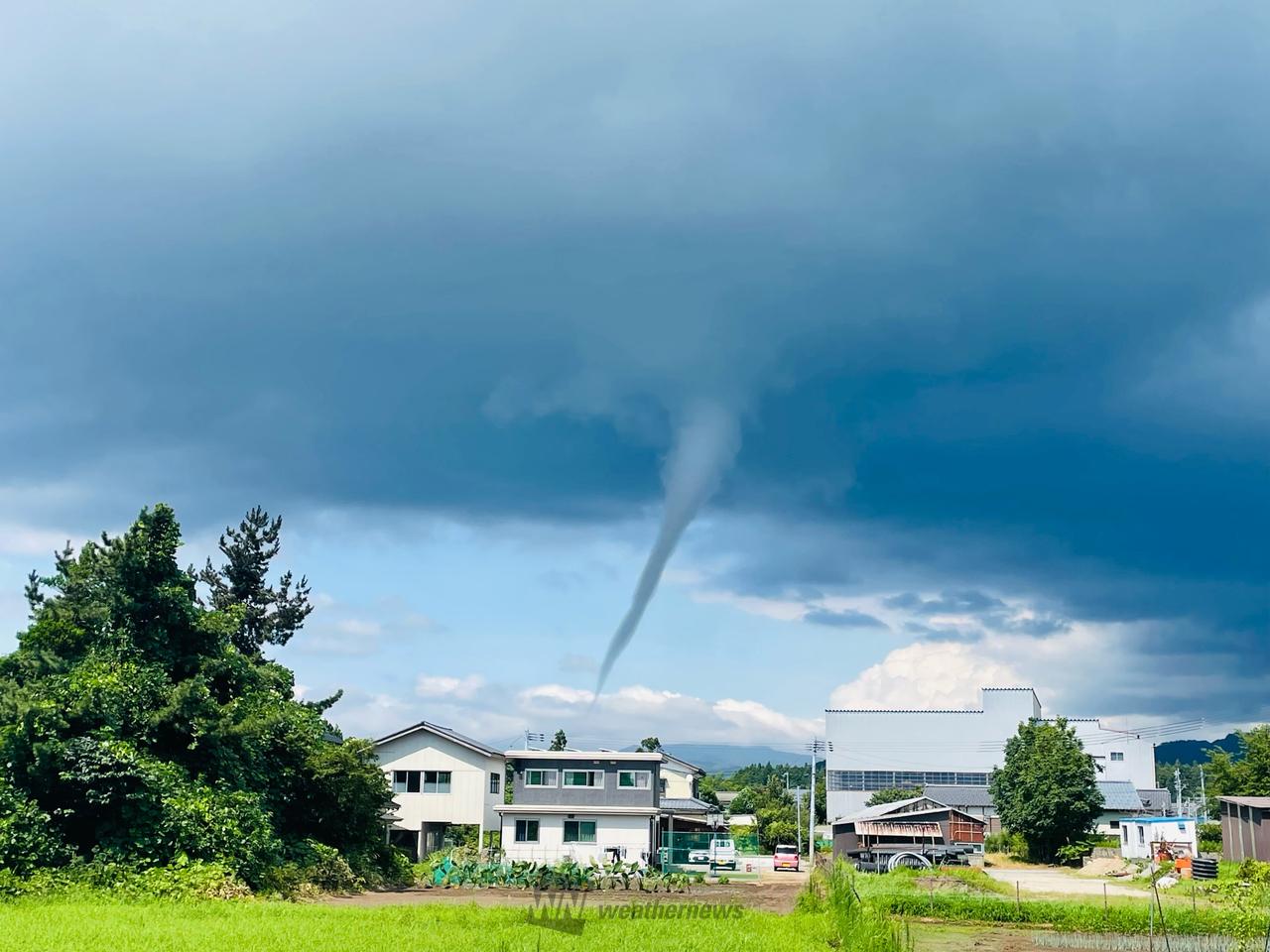 新潟県内で「ろうと雲」が発生 注目の空の写真 ウェザーニュース