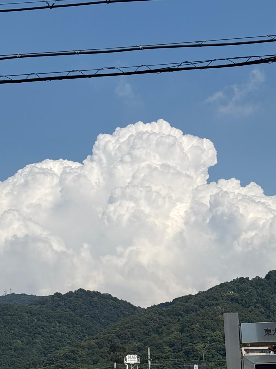 入道雲・雨柱 注目の空の写真 ウェザーニュース