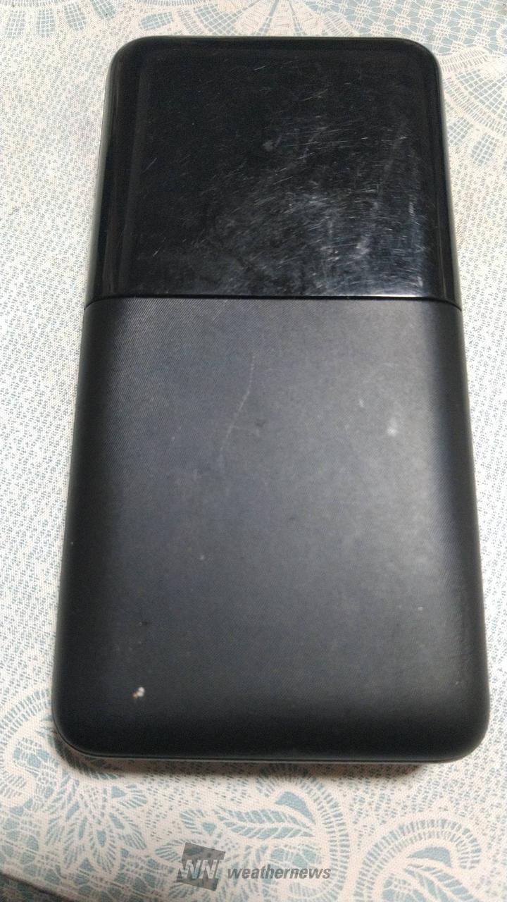 モバイルバッテリー...