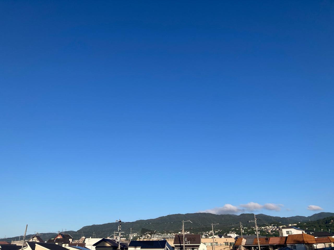 近畿はつかの間の青空 注目の空の写真 ウェザーニュース