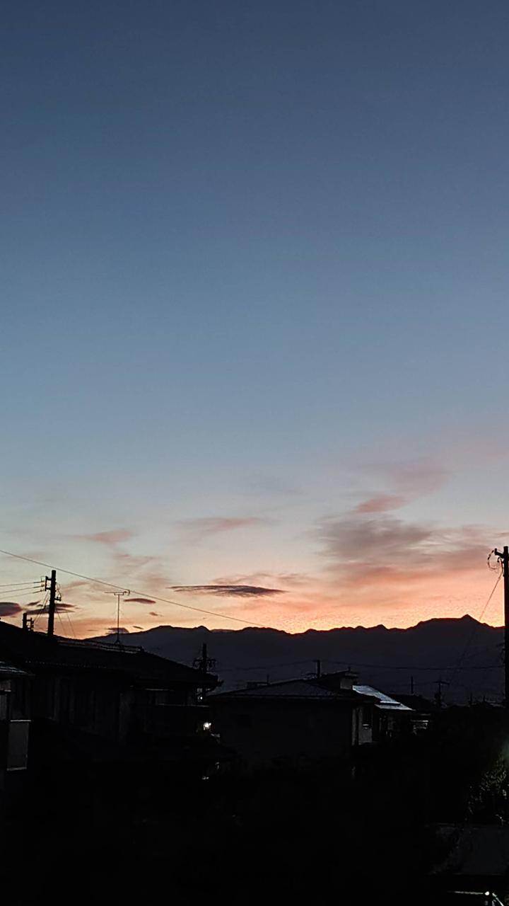 お早うございます...