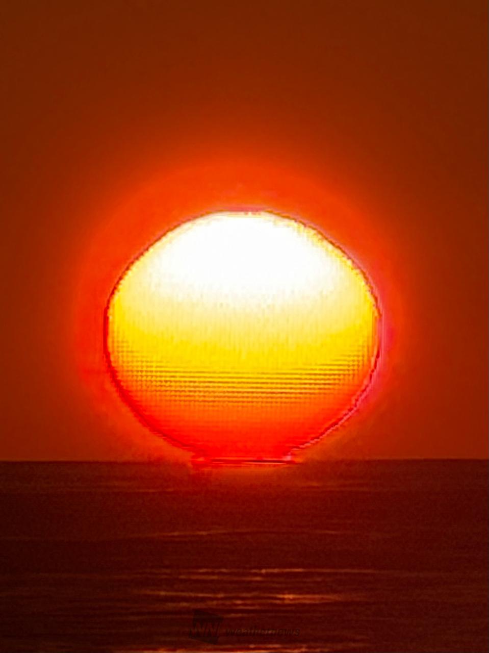 夕陽 様 コメントありがとうございます(⋆ᴗ͈ˬᴗ͈)” 夕陽夕焼け 17時38分撮影 だるま | 北海道檜山郡江差町 | ゆうき