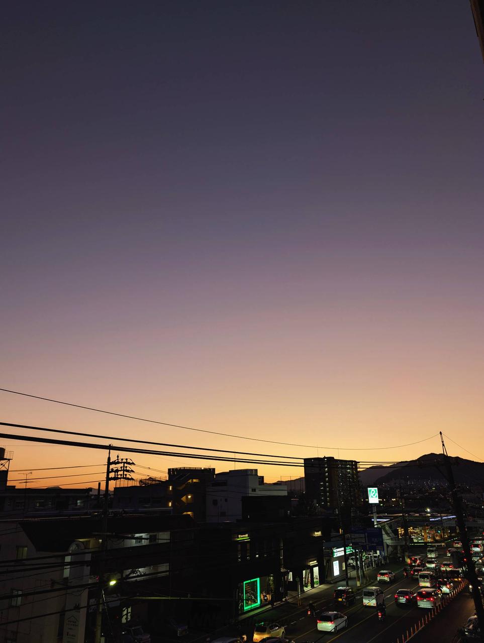 段々と夜を迎える空になってます 今日も | 広島県広島市西区 | みい