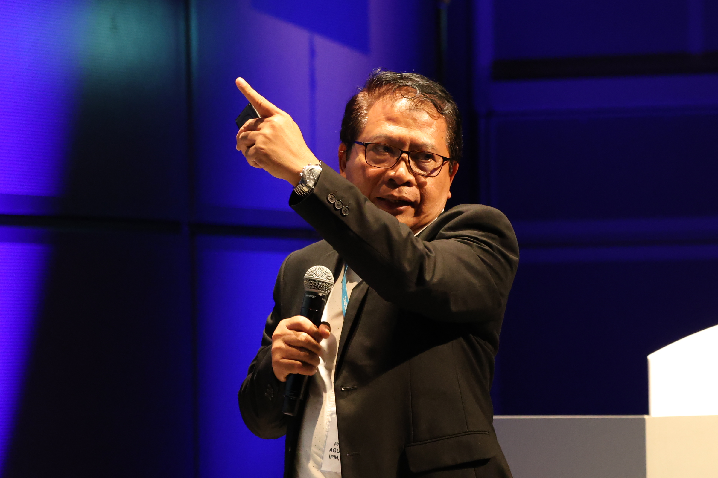 Agus Maryono 様