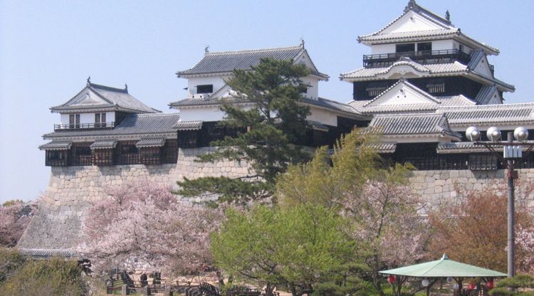 松山市